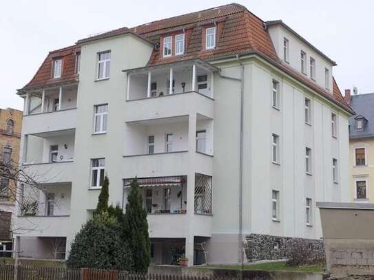 Großzügige 3 Raum Wohnung mit Balkon in TOP Lage