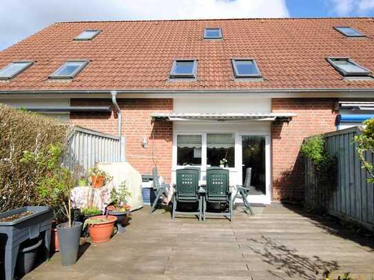 Sehr gepflegtes Reihenmittelhaus mit Carport und Garten in Kiel-Wellsee