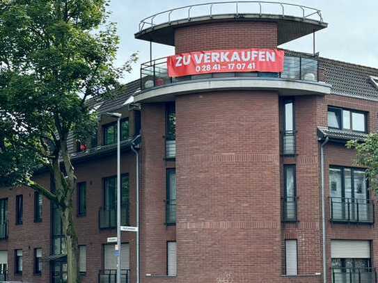 Gefühlt, über den Wolken......in der Nähe des Uerdinger Stadtparks, in TOP Lage!!