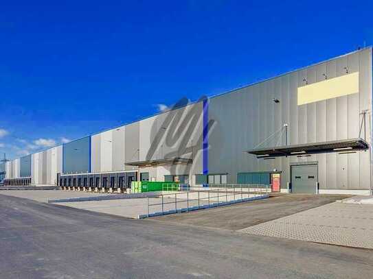TOP-LAGE ✓ RAMPE + EBEN ✓ Moderne Lager-/Logistikflächen (25.000 m²) & Büroflächen (1.000-2.000 m²)