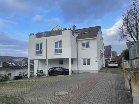 Geschmackvolle 2-Zimmer-EG-Wohnung mit Balkon in Budenheim. Vom Eigentümer. Provisionsfei.