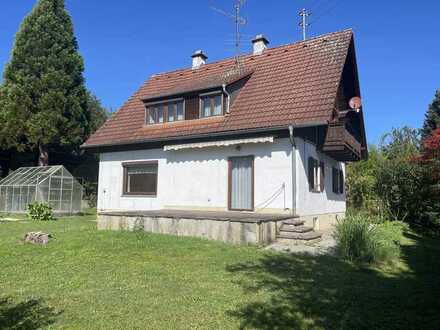 Einfamilienhaus mit herrlichem Grundstück in bevorzugter seenaher Lage in Riederau am Ammersee