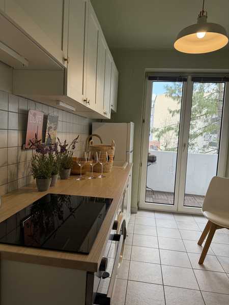 DACHGESCHOSS o. AUFZUG!!!
+++Grosse Dachterrasse+++
3 Zi sind vorhanden, der Spitzboden ist leicht