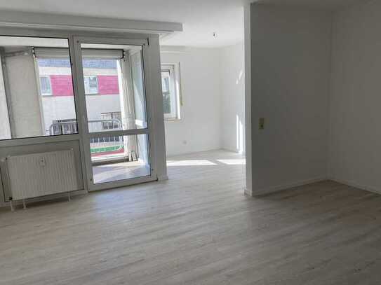 Modernisierte Wohnung in Witten-Innenstadt mit Balkon