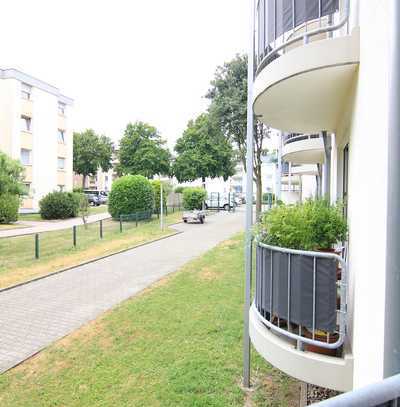 Schönes 1-Zimmer-Appartement mit Balkon u. Pantryküche