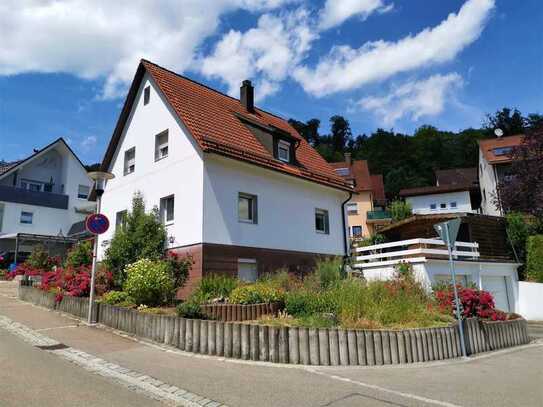 Einfamilienhaus mit ELW in Ortsrandlage - nähe Hensoldt, Zeiss