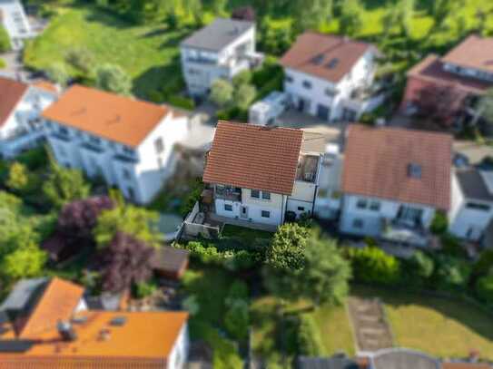 Freistehendes Einfamilienhaus mit Einliegerwohnung und einzigartigem Panoramablick