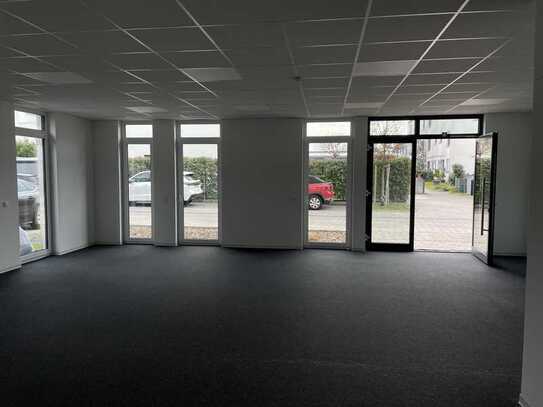 Attraktive Büro-/ Praxis-/ Gewerbeflächen im Erdgeschoss