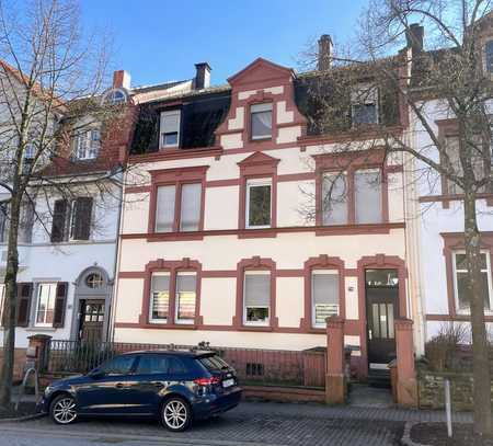 Gepflegtes, modernisiertes 3-Familienhaus in begehrter Lage