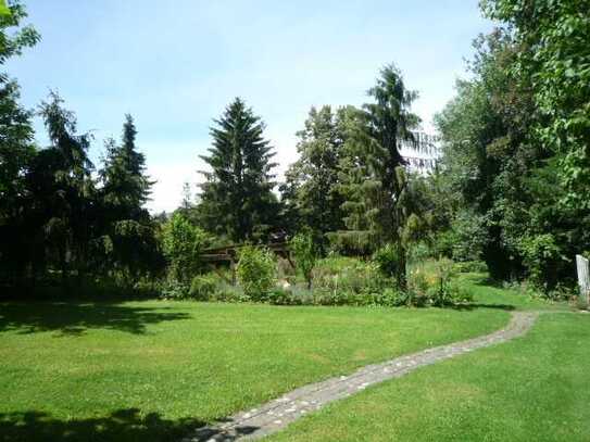 ***Einfamilienhaus***Ortsrandlage***Traumgrundstück***