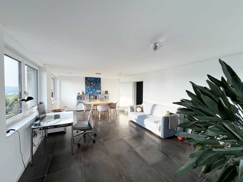 2,5-Zimmer-Wohnung mit großem Balkon - die perfekte Lage an der Gänsheide!