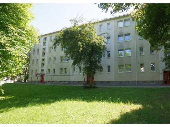 Hereinspaziert - 2Raumwohnung mit Balkon zu vermieten!