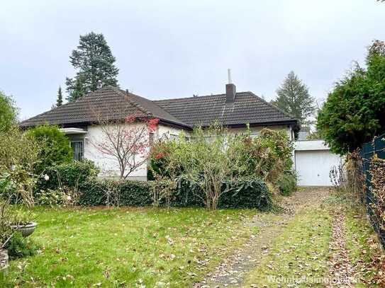 Bungalow mit Souterrain, Garage und pflegeleichtem Garten