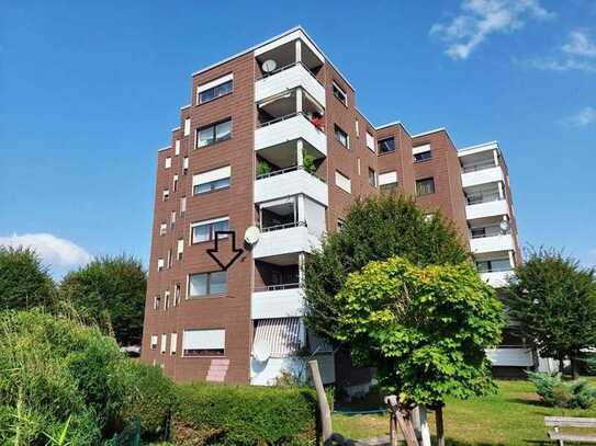 Geräumige, charmante 4,5-Zimmer-Wohnung mit Balkon, Garage inkl. in zentraler Lage!