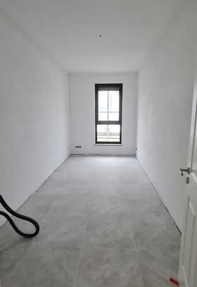 1500 € - 135 m² - 4.0 Zi.