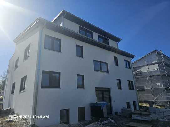 TOP NEUBAU OG 5 -Zimmer-Maisonette-Wohnung mit großer Terrasse W4