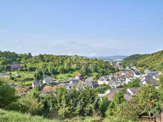 "Ihr Traumgrundstück in Leubsdorf: Ruhige Hanglage am Ende einer Sackgasse mit herrlicher Aussicht"