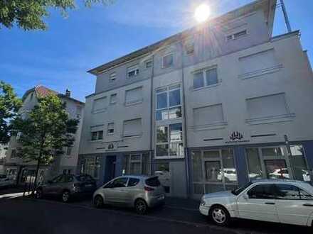 Waiblingen-Zentrum: 3 Zi-Whg. (ca. 78 m².) mit Balkon, Aufzug, TG uvm.