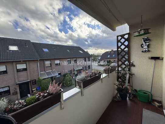 M'GLADBACH - DORTHAUSEN HELLE 3-ZIMMER-WOHNUNG MIT BALKON UND GARAGE