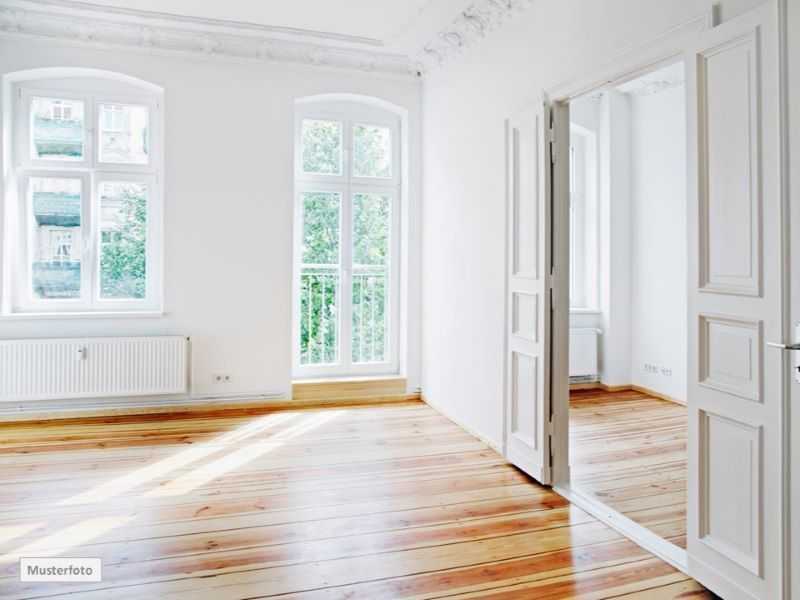 Provi frei 4 Zimmer - Wohnung mit Loggia