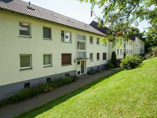 Leerstehende Dachgeschosswohnung EUR 86.365 mit Balkon + Dachboden/Ausbaureserve zzgl. EUR 5.865.