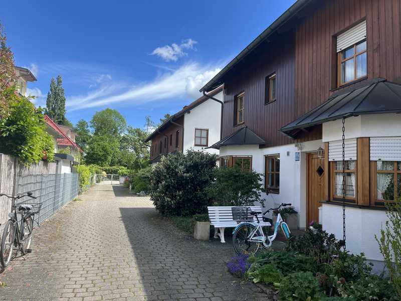                                                               Reihenendhaus in Perlach                                                       in Perlach (München)