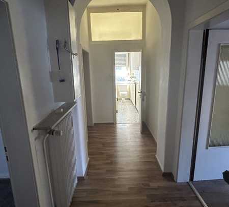 2 Zimmer KDB Altbau-EG-Wohnung in Dortmund