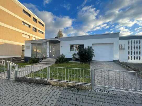 SHK Premium !! "Wohnjuwel in FFM-Praunheim" EFH-Bungalow, stylisch und modern. Sofort frei !!