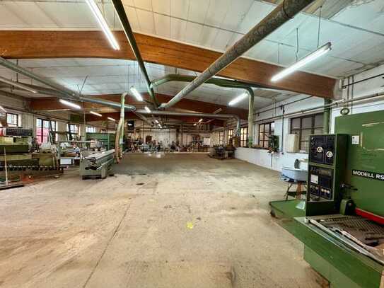 ca. 535 m² Produktions-/Lagerhalle und ca. 35 m² Büro in Langenselbold zu vermieten