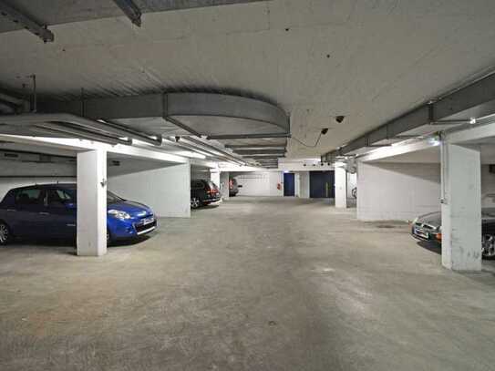 Tiefgarage: Stellplatz in der City West