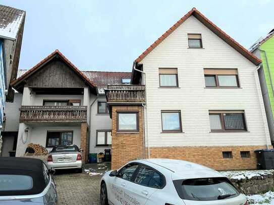 Zweifamilienhaus mit Gartengrundstück in Schotten/Breungeshain