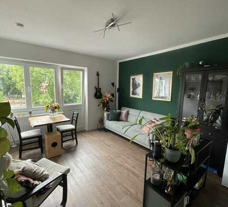 Sanierte, helle 2-Raum-Wohnung im Zentrum - ideal für Singles/Paare oder Studierende