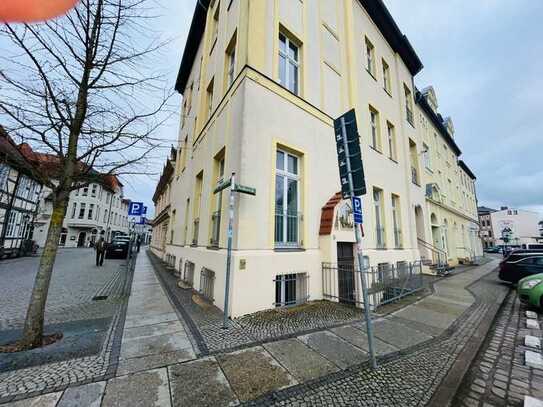 **TOP LAGE** Geräumiges Souterrain-Gewerbe im Stadtzentrum!