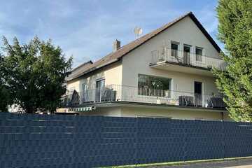 Tolles 3-Familienhaus mit *VIEL PLATZ*