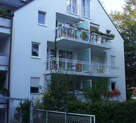 4-Zimmer-Maisonette-Wohnung (DG) mit gehobener Ausstattung, EBK, TG in München-Solln