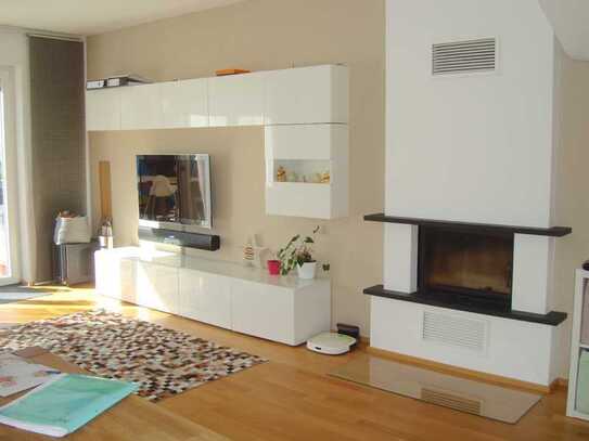 *E*I*N*M*A*L*I*G*E* Chance / 4-Zimmer-Wohnung, 110,5qm , BLK., EBK, G.-WC, Garage uvm.!