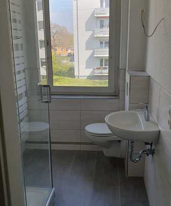 Erstbezug nach Sanierung: Schöne 3-Zimmer-Wohnung mit geh. Innenausstattung in Bitterfeld-Wolfen