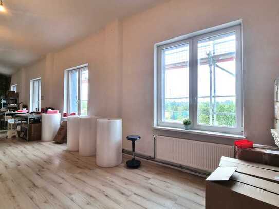 Multifunktionale LOFT Gewerbeflächen - teilbar ab 80 m² - zentral Falkensee nahe Bahnhof!