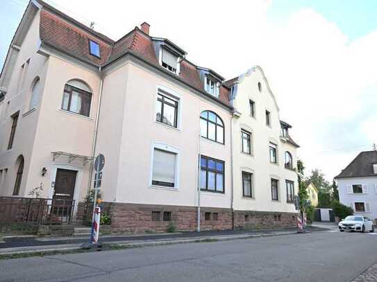 4-Zimmer Wohnung mit Wintergarten in guter Stadtzentrumslage