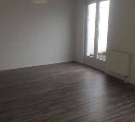 Tolle 1 Zimmer WHG mit gr. Balkon und EBK ***hell und lichtdurchflutet***sehr gute Lage