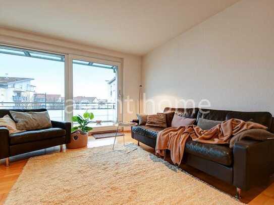 MÖBLIERT - PERFECT LIVING - Schönes Apartment mit Balkon und Tiefgaragen-Stellplatz