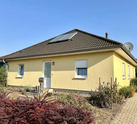 Gepflegter Bungalow in ruhiger und Ostsee naher Lage. Von Privat prov.-frei!