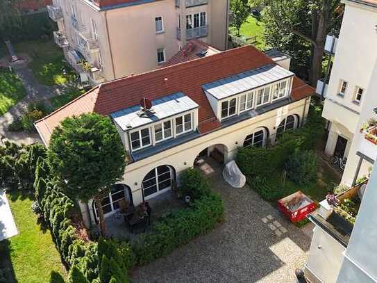 Elegantes Wohnen in Dresden-Striesen: Maisonette im Hinterhaus mit Reihenhaus-Flair