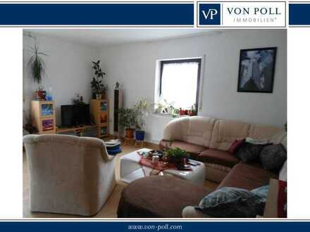 Helle und große 4 Zimmerwohnung mit Balkon und Garten