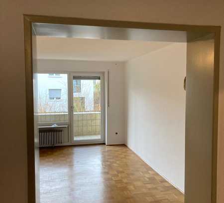 Attraktive 4 Zimmer Wohnung / 95qm / frisch renoviert / Weiden-Süd