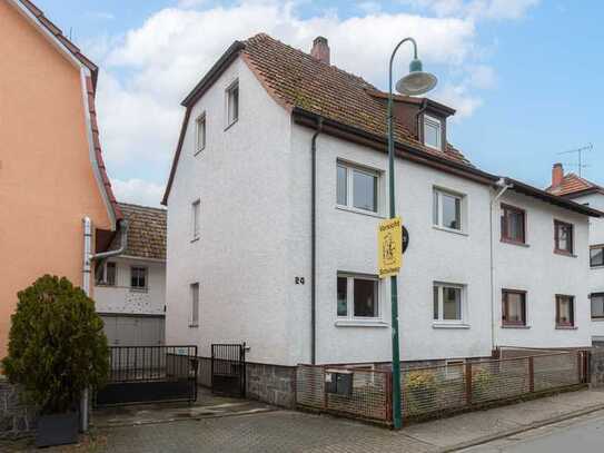 Zweifamilienhaus mit Garage in Birkenau Nieder-Liebersbach