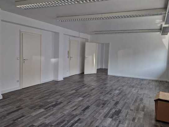 Moderne Büroräume in gesuchter Lage zum Bankenviertel