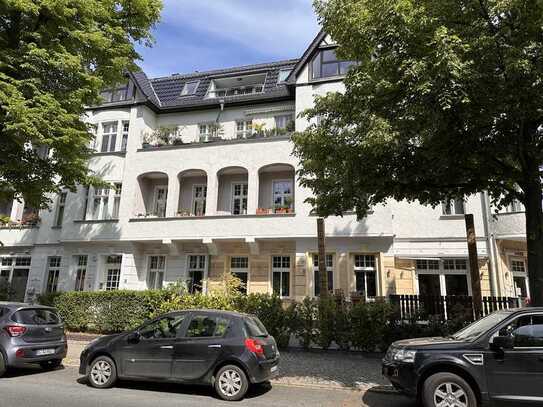 Sanierungsbedürftiges vermietete1,5 Zimmerappartement als Kapitalanlage in Berlin Pankow-Wilhelmsruh