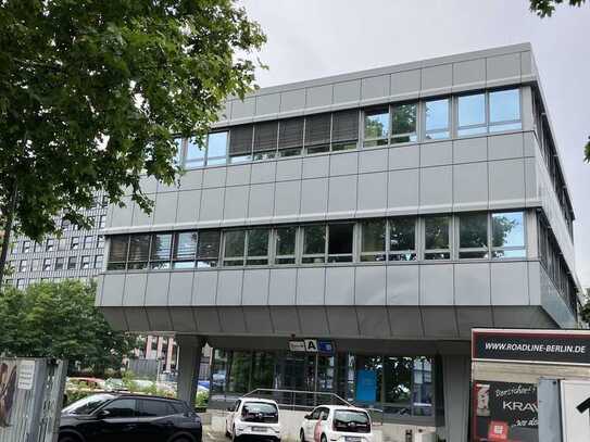 Office Ullsteinstraße