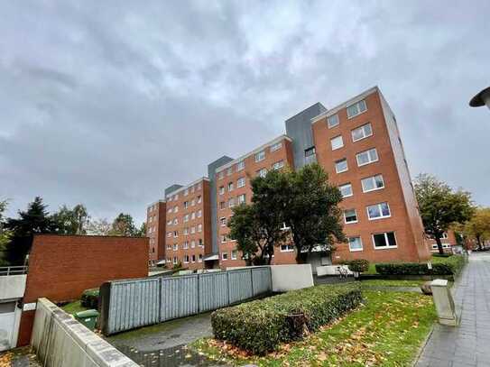 Moderne 1,5 Zimmer mit neuwertiger EBK, Terrasse, TG-Stellplatz